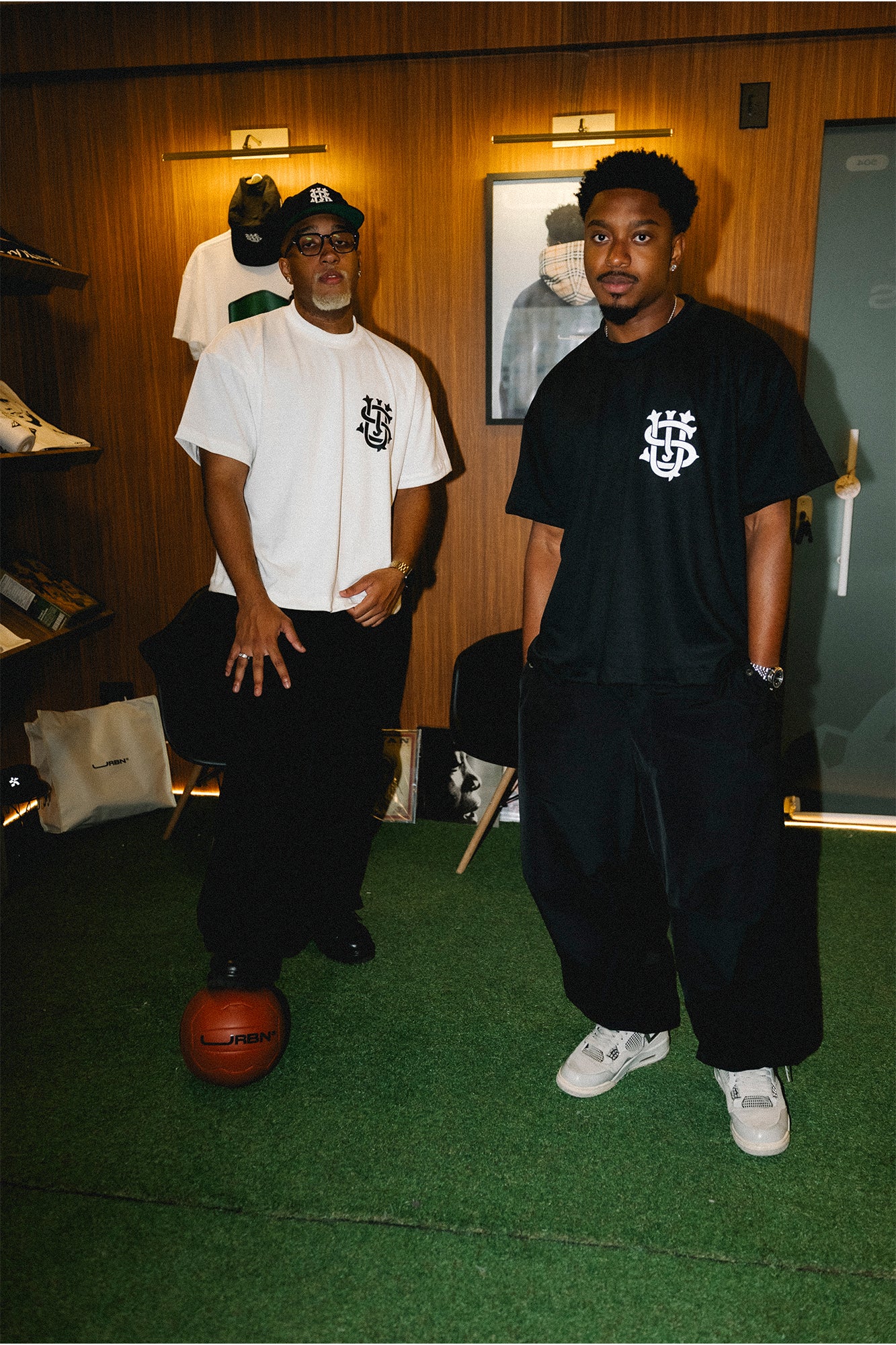 T-Shirt SYMBL® - Boxy(Preta)