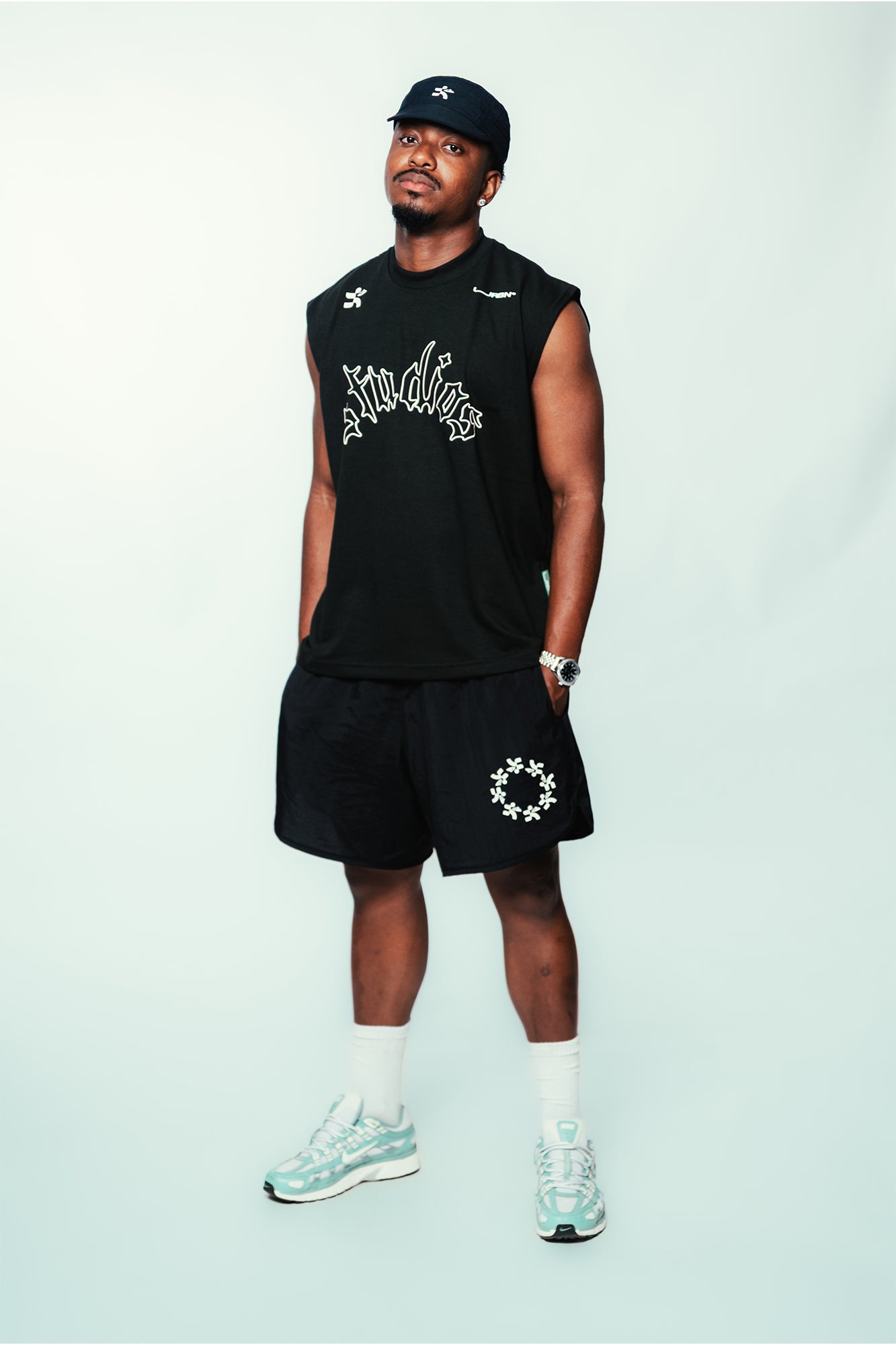 HYBRID® Shorts - Preto